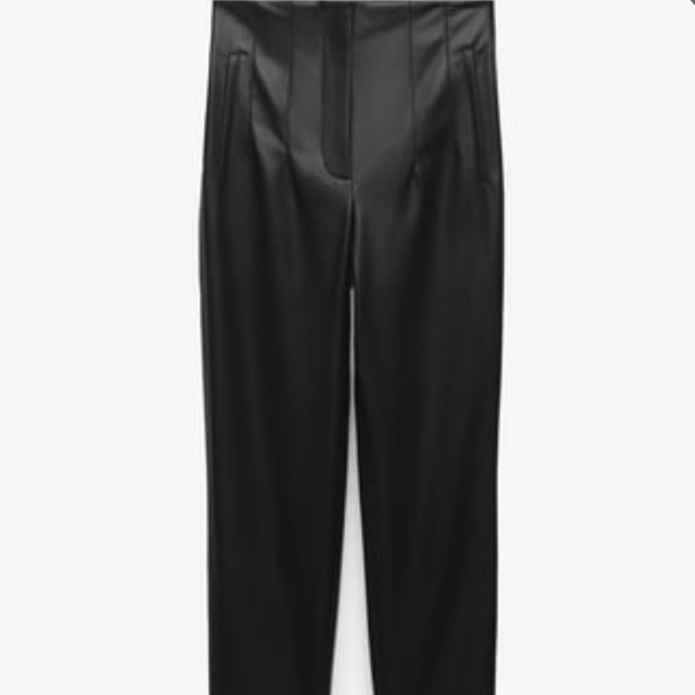 Zara faux leather pants size Medium, Black
